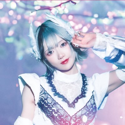 高辻ひな