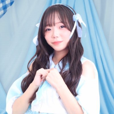 幸希なこ
