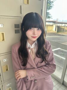 村瀬ゆうなが問いかける理想の学園生活——素顔の思考が見える瞬間