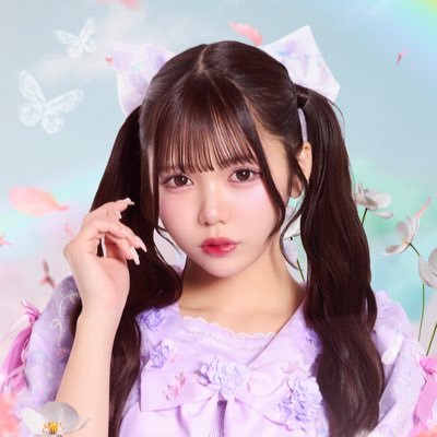 津代美月