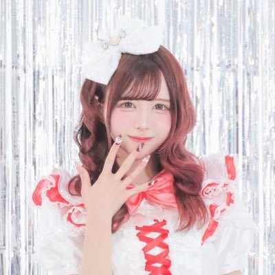 羽月ななこ