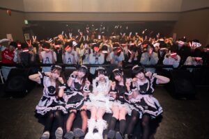 CURE’T湊ゆあ、堕天使テーマの生誕公演で初ソロ歌唱&涙
