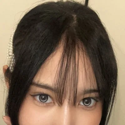紫月らりる