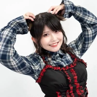 大場もえな