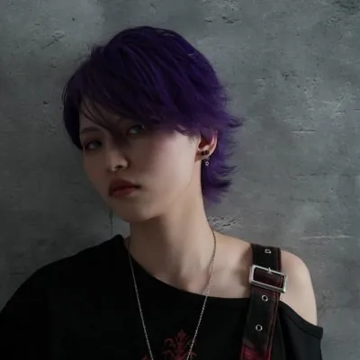 志尾里ケイ