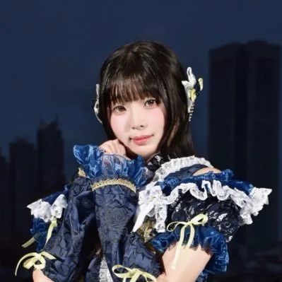 知花咲良