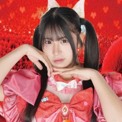 青山なな子