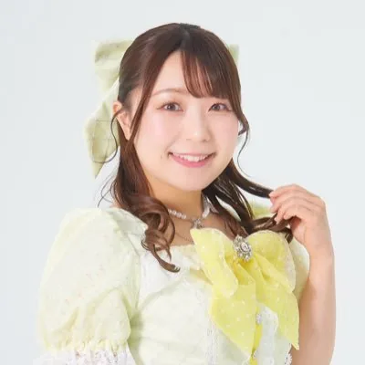 嶋梨夏