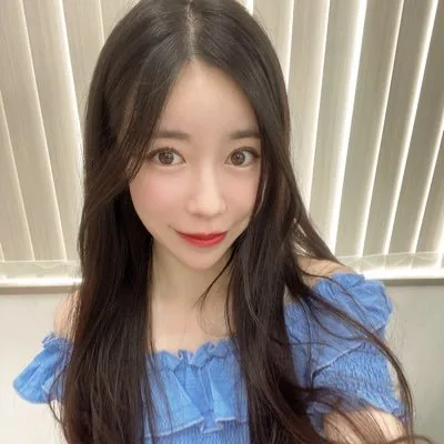 小菅紗穂