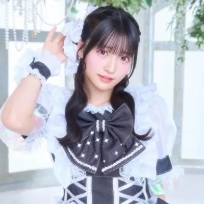 豆塚あみ