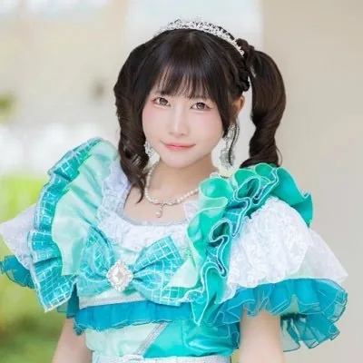 葉月みく