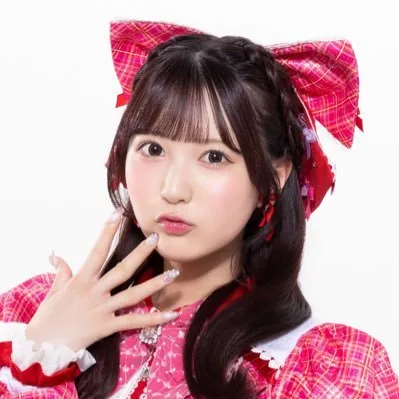 西尾桃子