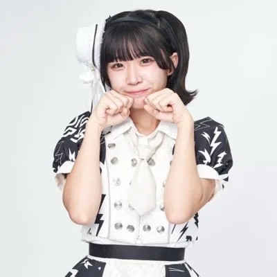 白川紗彩