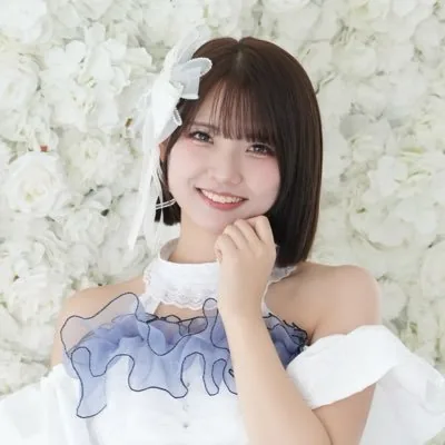 矢花あずさ